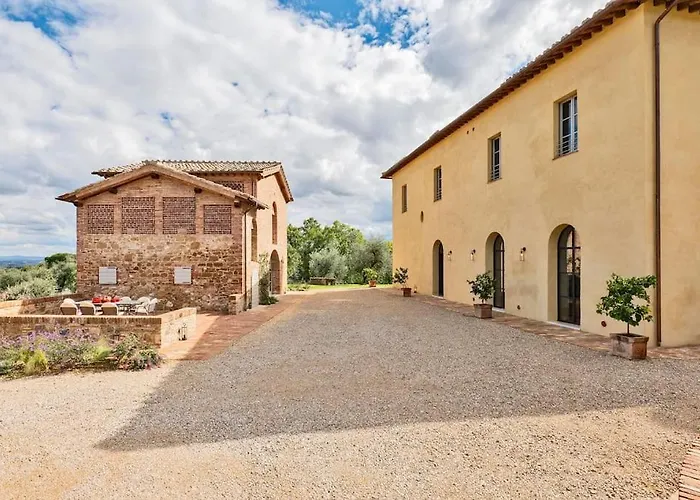 Exclusive Mami Villa